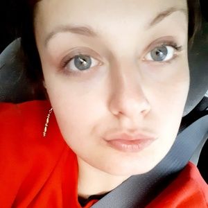 Meet your Posher, Manda